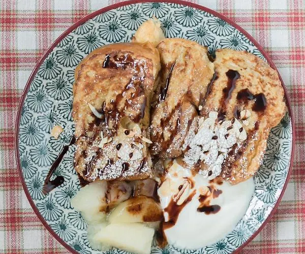 The Stop Couette-café 3*