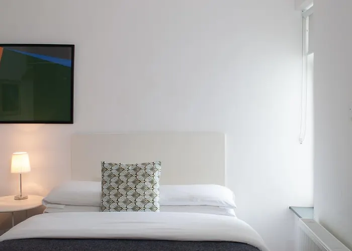 Bed & Breakfast The Stop 3*