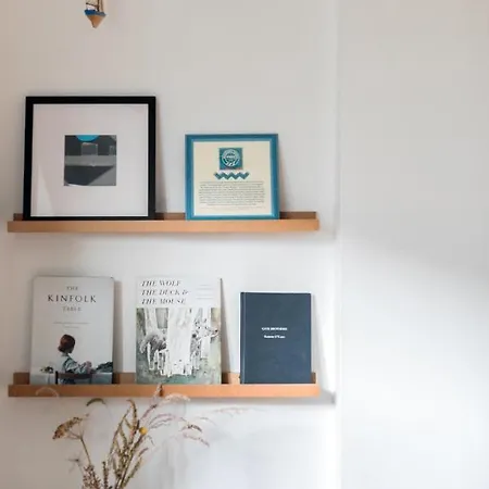 The Stop Bed & Breakfast 3*